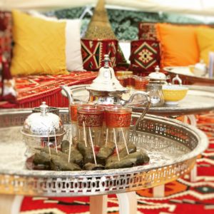 ORIENTALISCHER TISCH